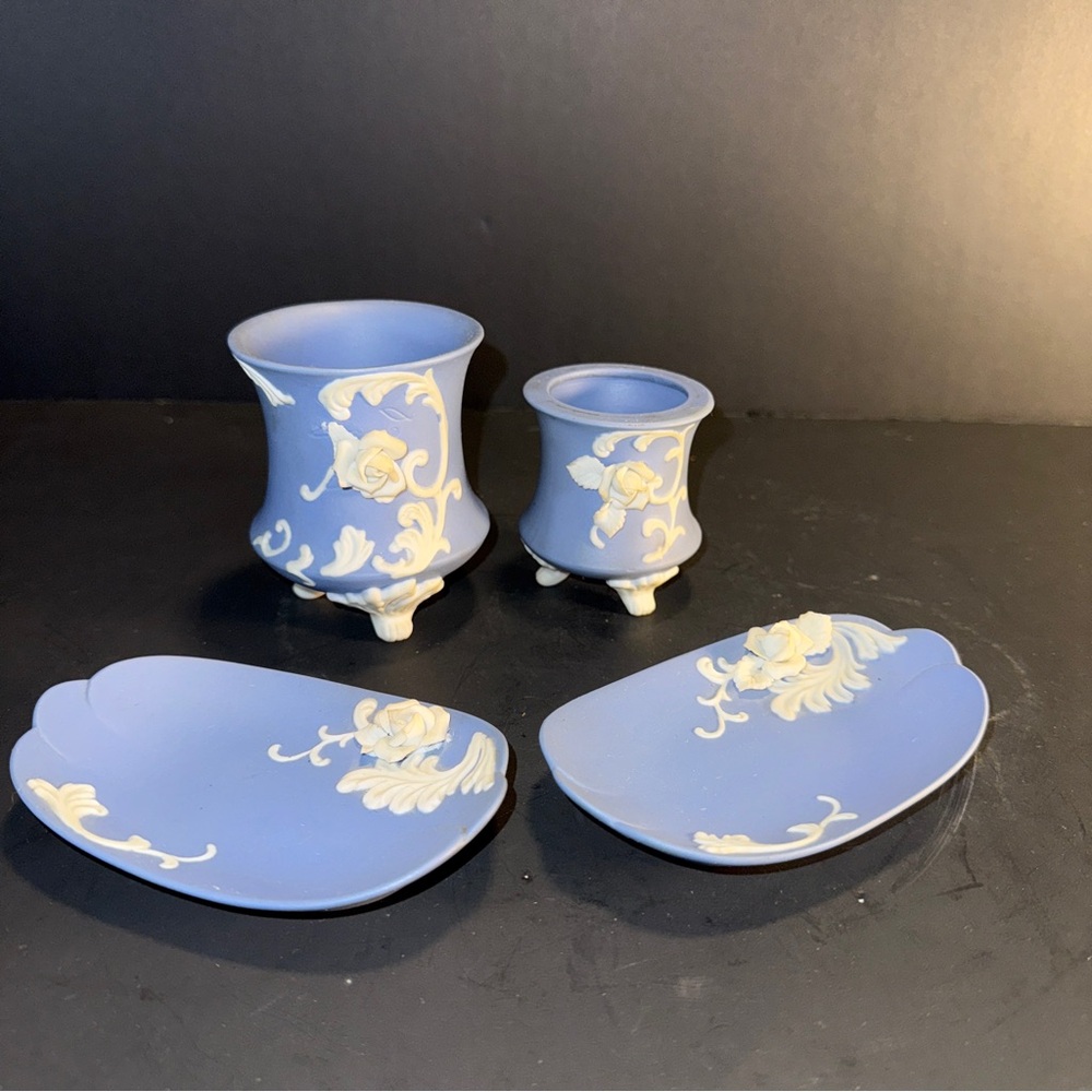 Elegant Blue and Cream Home Accent Set